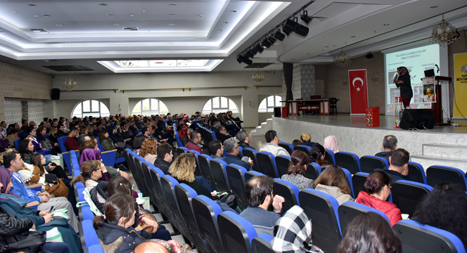 31 İlçedeki Eğitimcilere Atık Pil Eğitimi Verildi