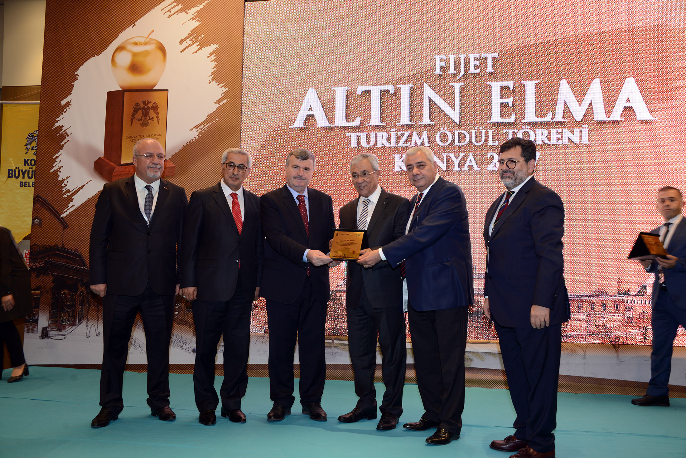 Turizmin Oscar'ı 'Fijet Altın Elma' Ödülü Konya'nın