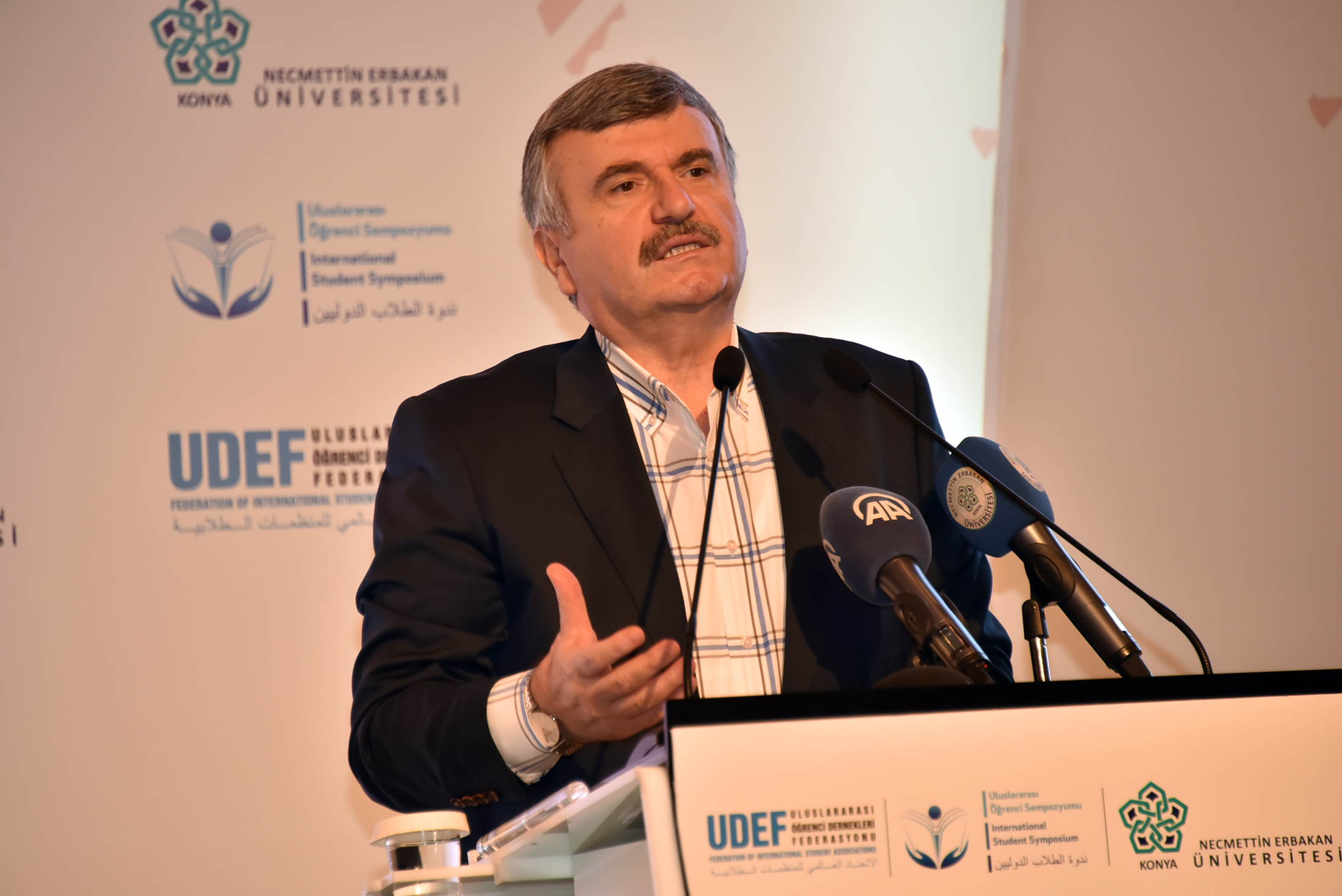 3. Uluslararası Öğrencilik Sempozyumu Başladı