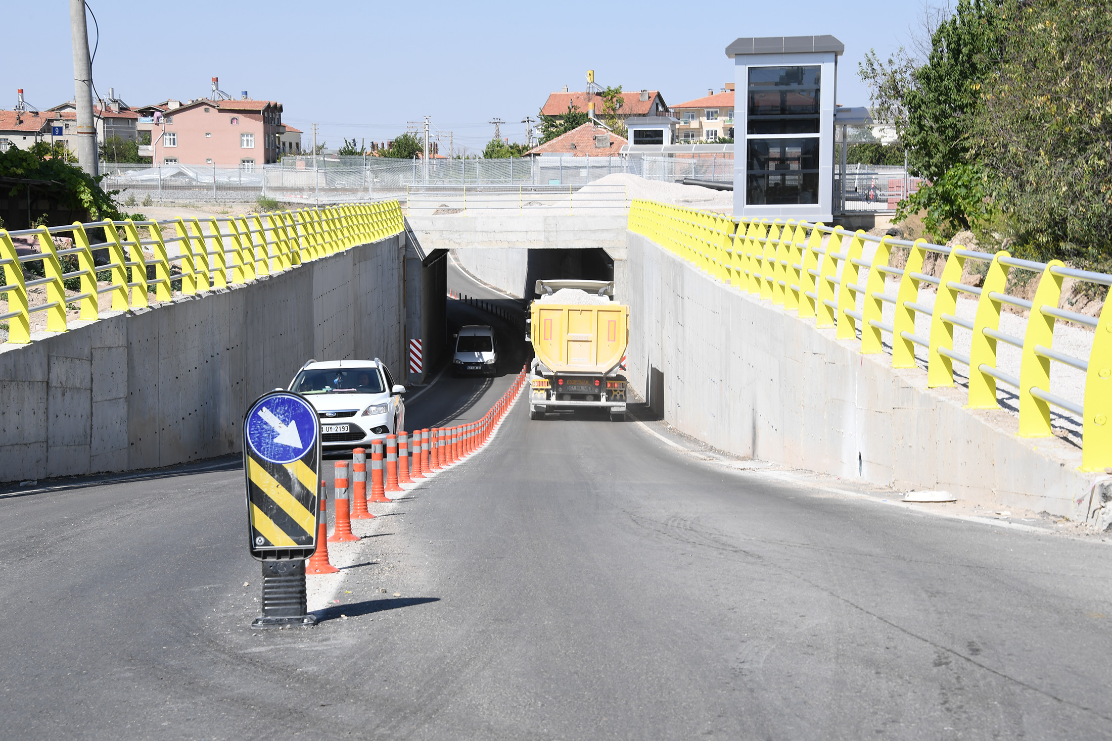 Konya ' Karaman YHT Hattında 2 Alt Geçit Trafiğe Açıldı 
