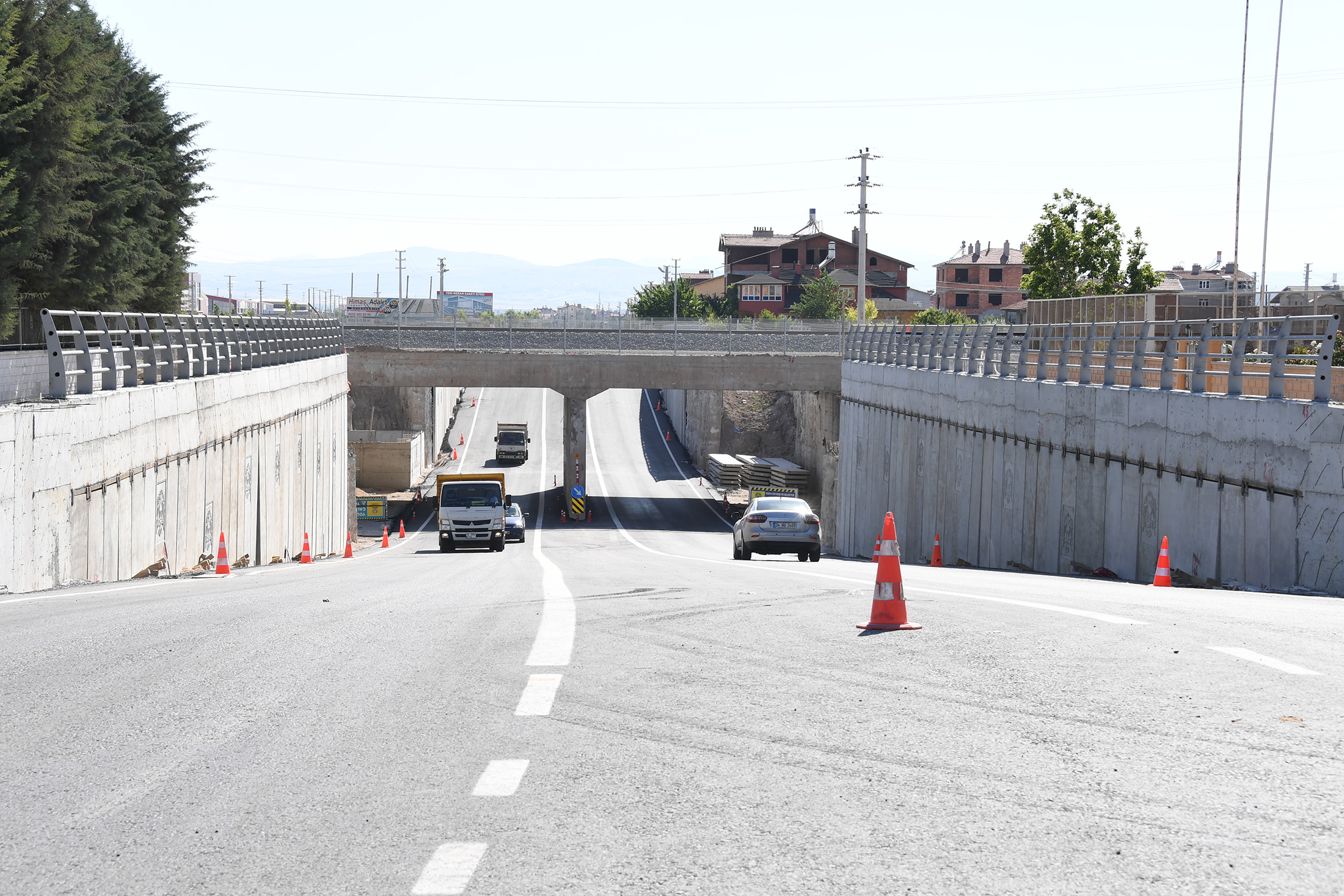 Konya ' Karaman YHT Hattında 2 Alt Geçit Trafiğe Açıldı 
