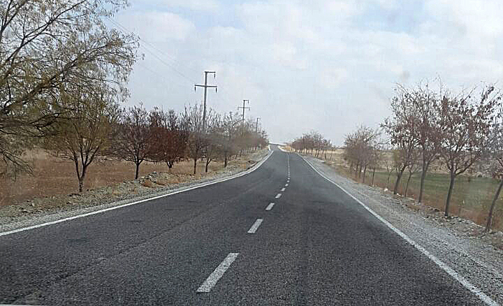 Altınekin İlçesi'ne 14.9 Milyonluk Mahalle Yolu Yatırımı