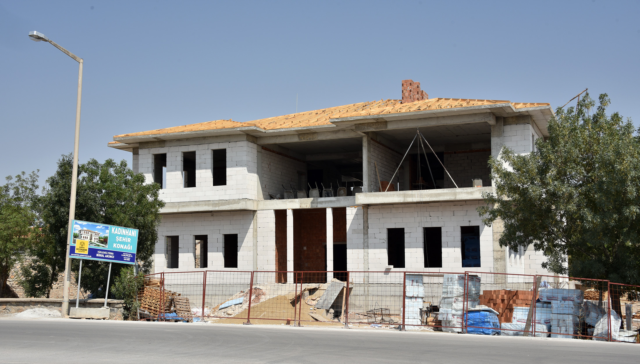 Güneysınır ve Sarayönü Şehir Konakları Hizmete Giriyor