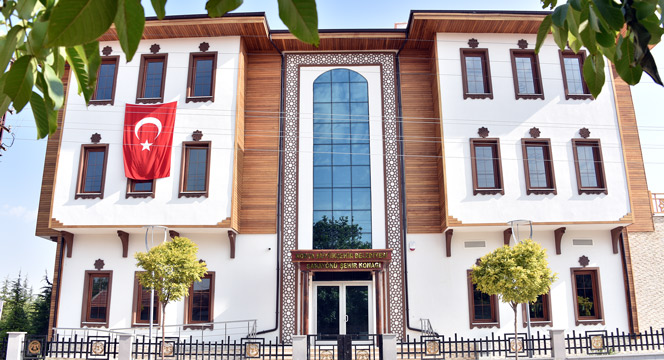 Güneysınır ve Sarayönü Şehir Konakları Hizmete Giriyor