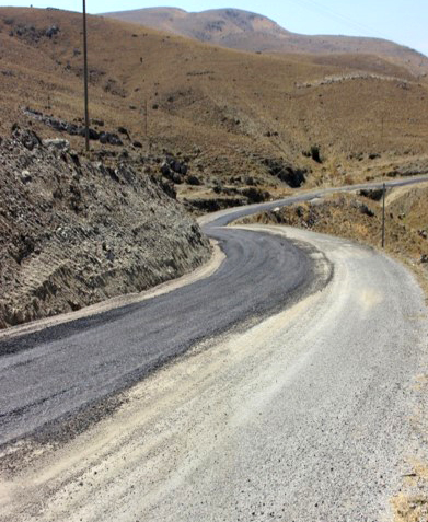 Yunak'a 9.5 Milyonluk Mahalle Yolu