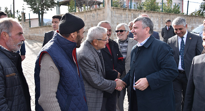 İlçelerimizde Yol Hariç Altyapıya 3 Yılda 1 Milyar Liralık Yatırım Yaptık