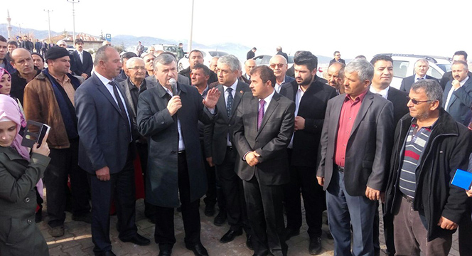 İlçelerimizde Yol Hariç Altyapıya 3 Yılda 1 Milyar Liralık Yatırım Yaptık