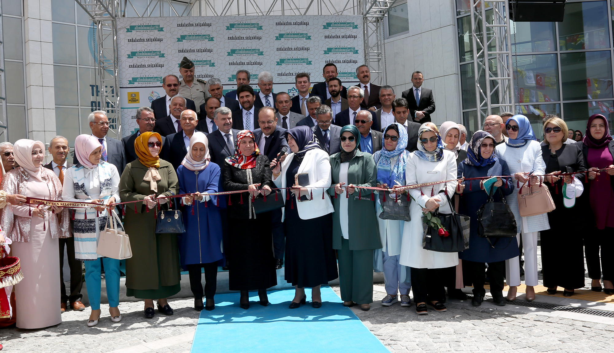 Geleneksel 13. Altın Dokunuşlar 'Endülüs'ten Selçukluya' Sergisi Açıldı