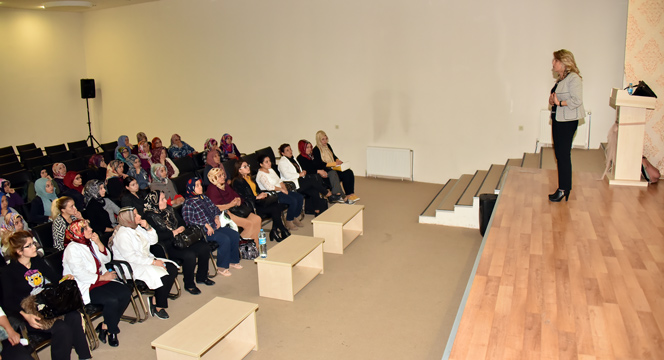 ASEM Bilinçli Anneler İçin Seminerler Düzenliyor