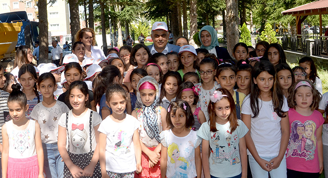 25 İlçede Genç KOMEK Yaz Okulu Eğitimleri Başladı