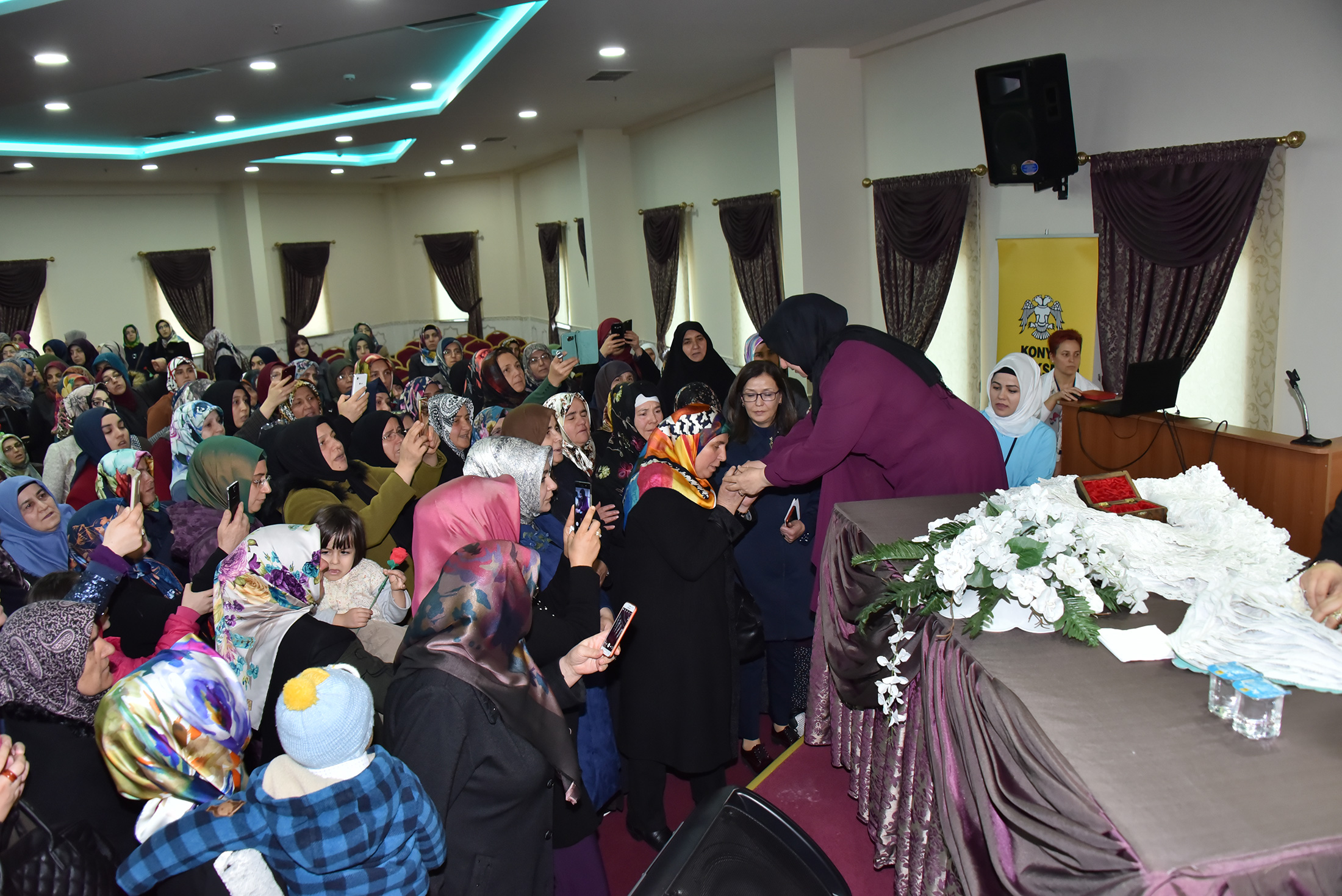 KOMEK ve ASEM'de Kandil Coşkusu