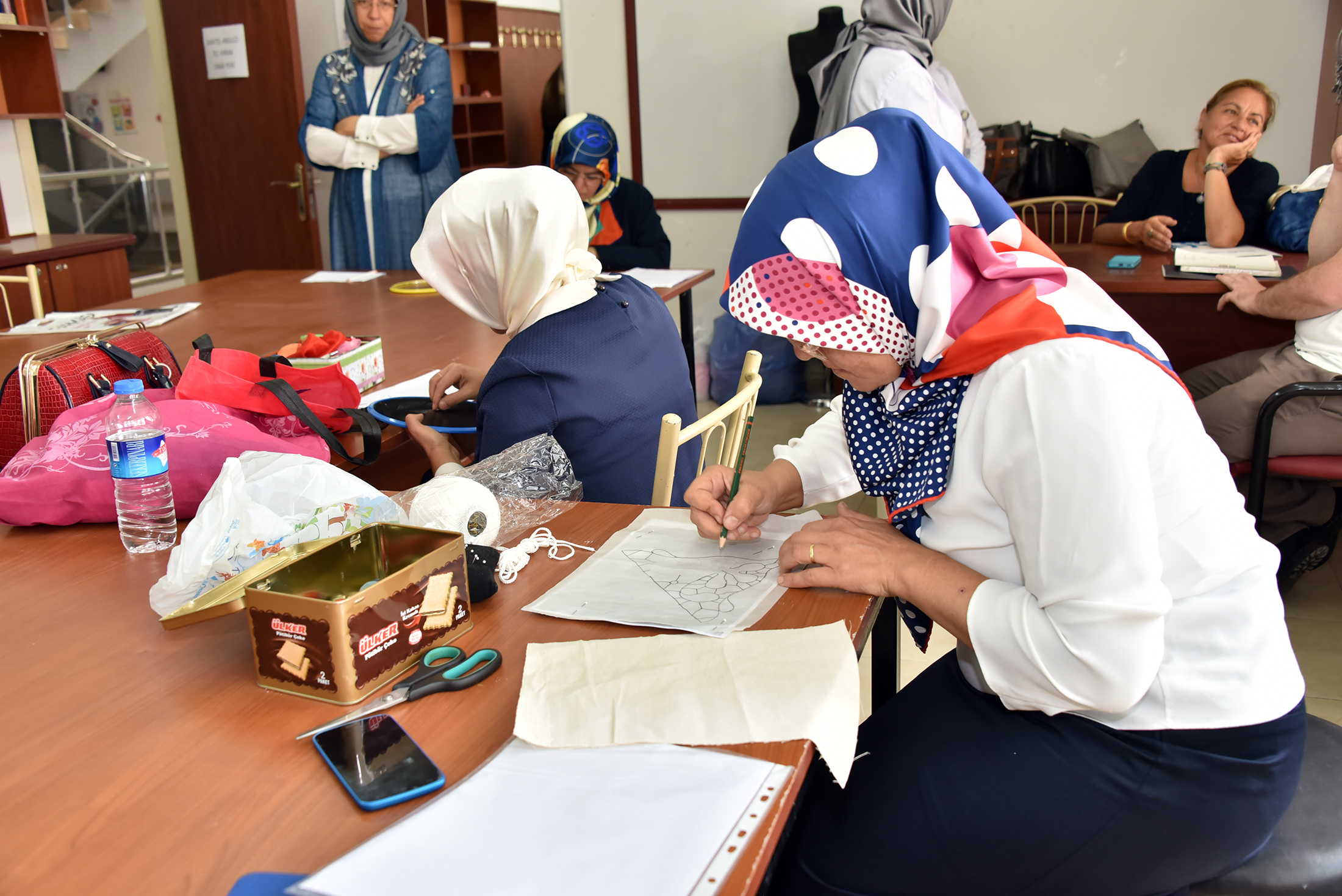 Öğretmen Adayları KOMEK ve ASEM'de Yeni Açılan Merkezler İçin Ter Döktü