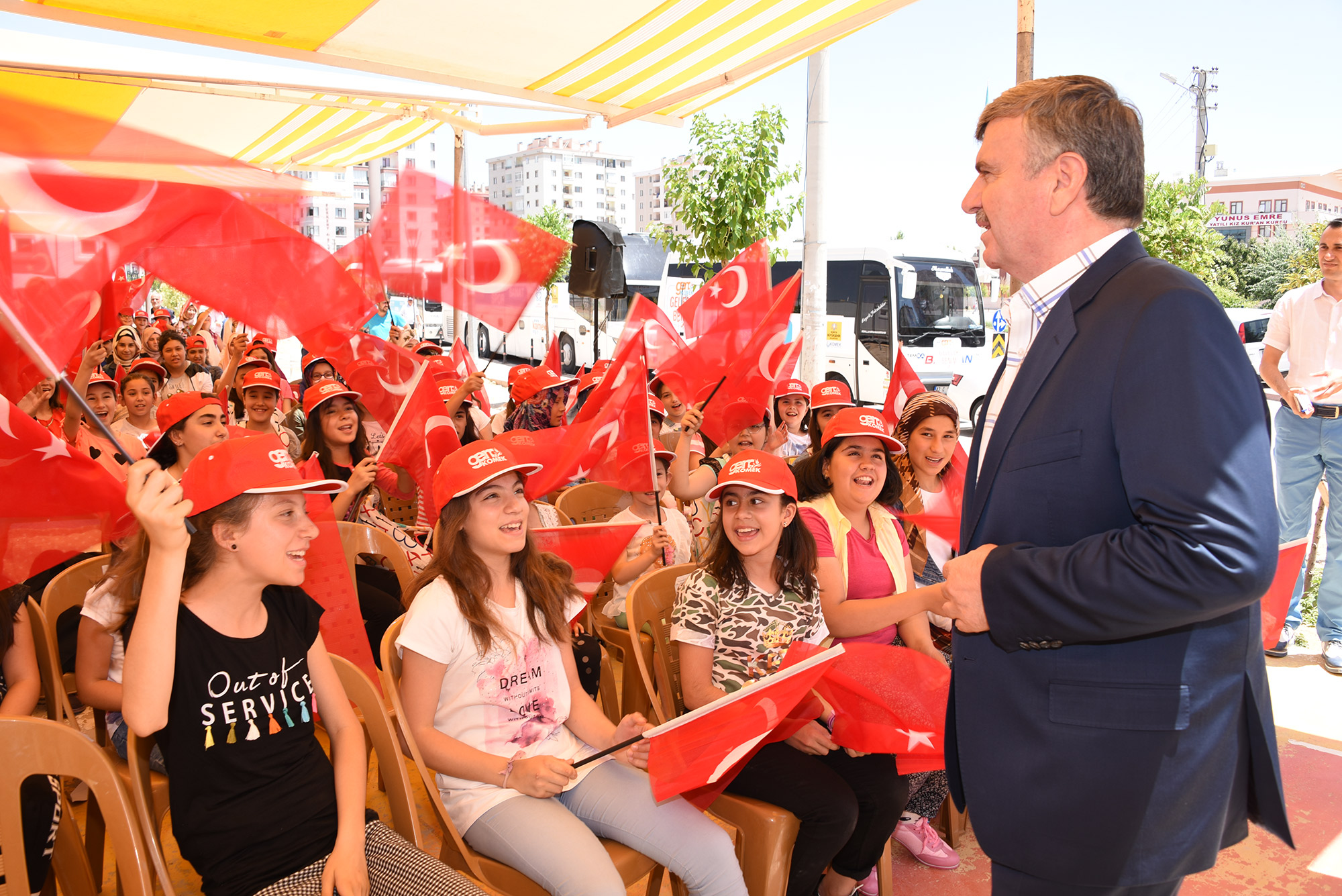 Yeni İhanetler Yaşanmaması İçin Milli İrade Şuurunu Güçlendirelim