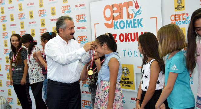 Genç KOMEK Turnuva Ödülleri Sahiplerini Buldu