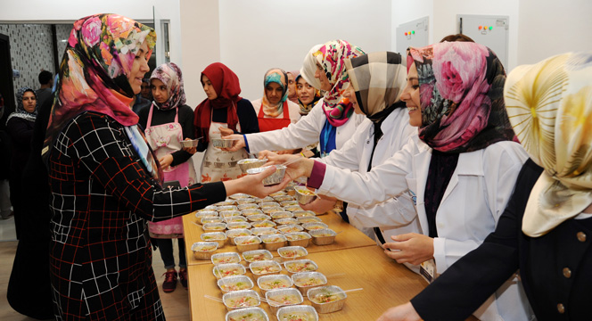 KOMEK ve ASEM'de Aşure Geleneği Yaşatıldı