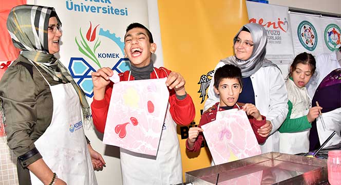 KOMEK ve Tıp Fakültesi Öğrencileri Özel Gençleri Mutlu Etti