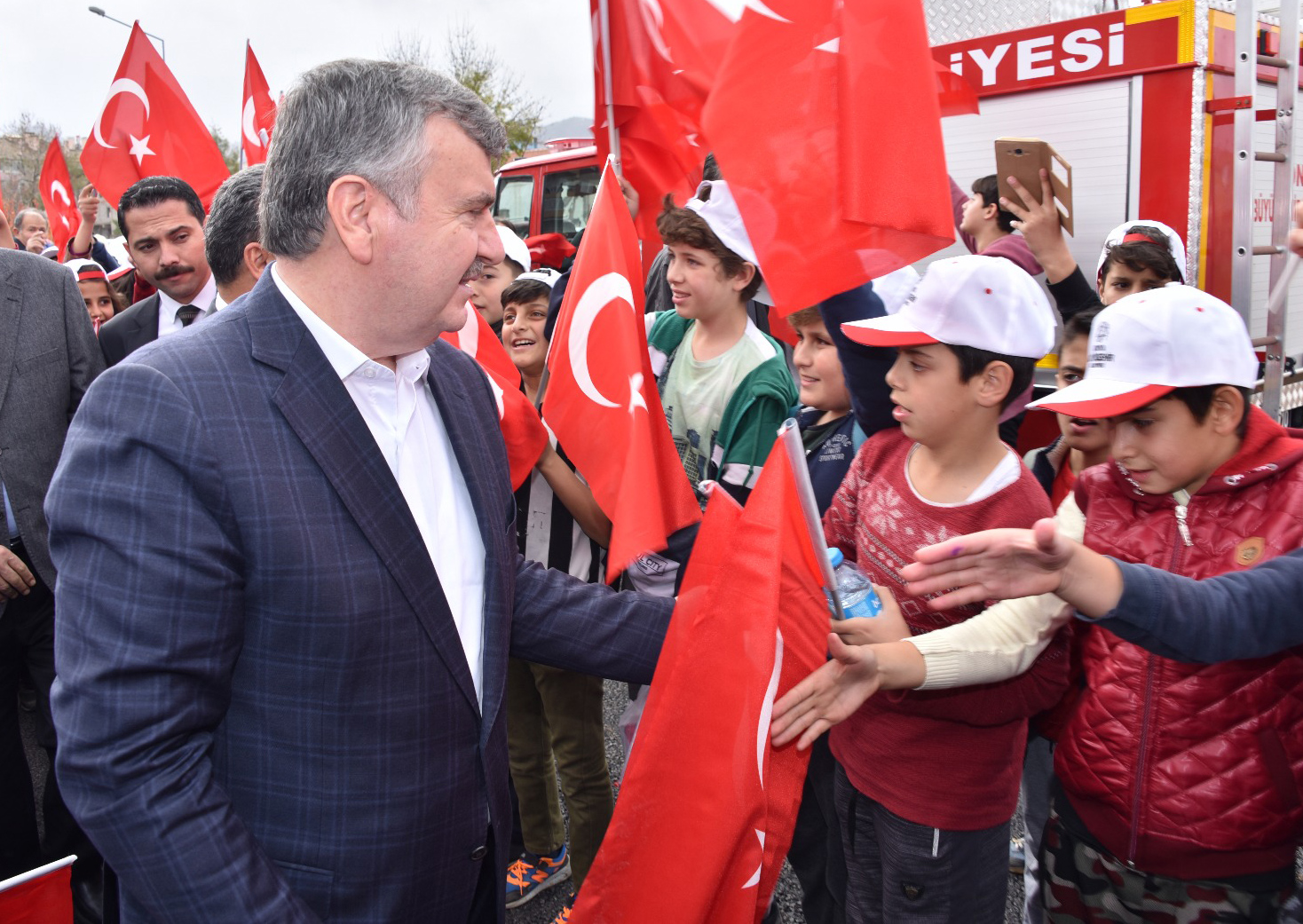 'Şehirlerimiz Kalkındıkça Ülkemiz Güçleniyor'