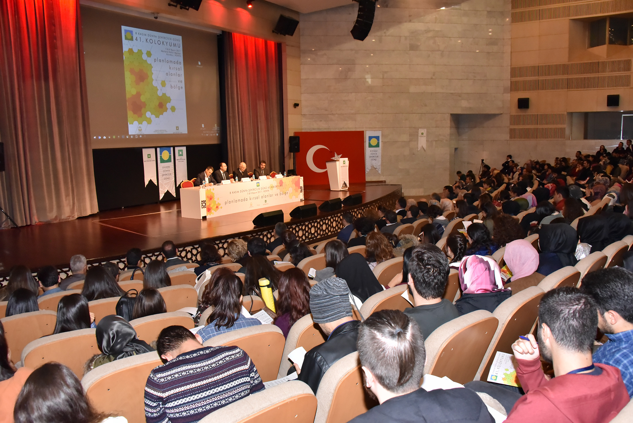 Dünya Şehircilik Günü 41. Kolokyumu Konya'da Başladı