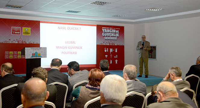 Türkiye'deki İtfaiye Yöneticileri Konya'da Buluştu
