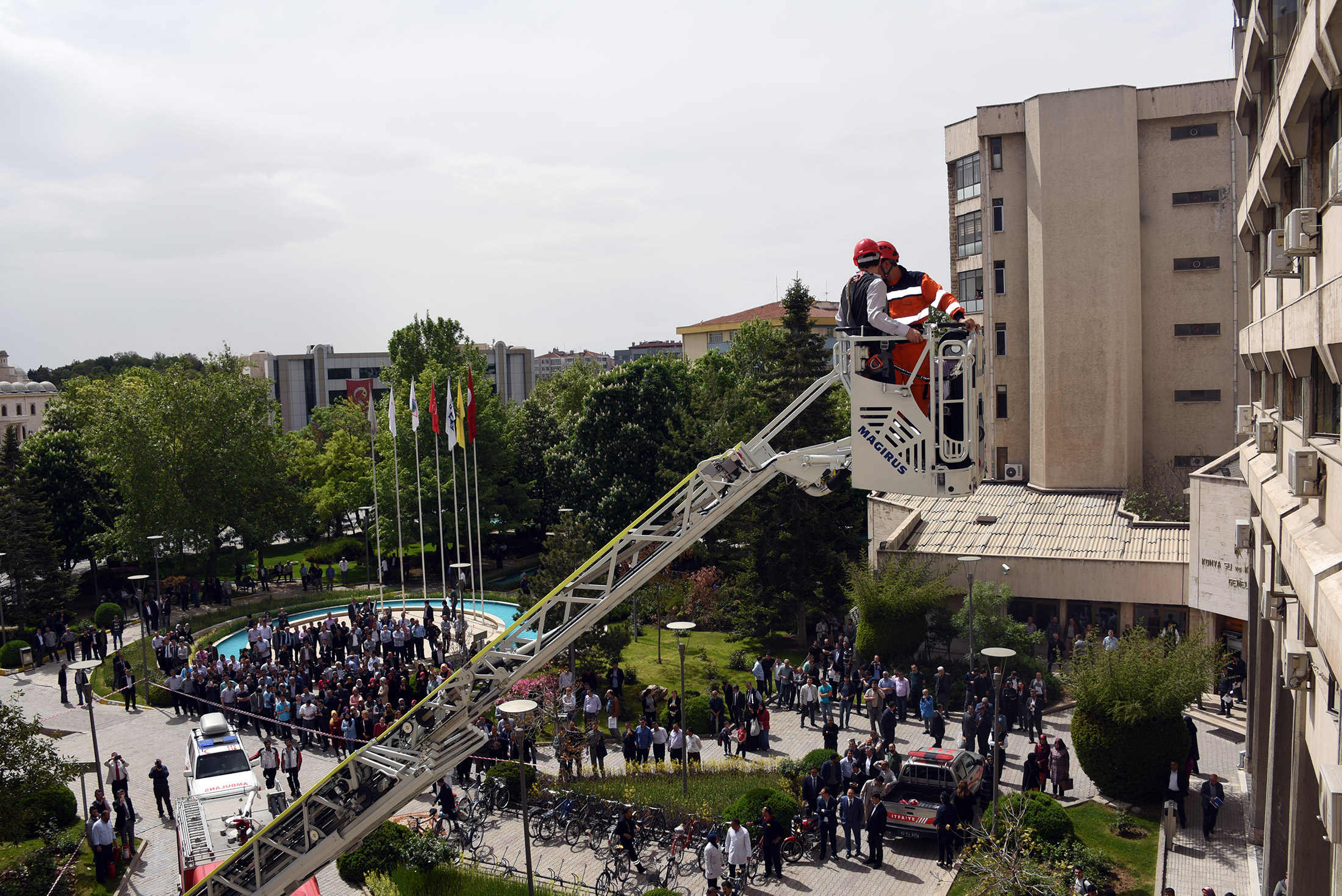 Büyükşehir'de Yangın Tatbikatı