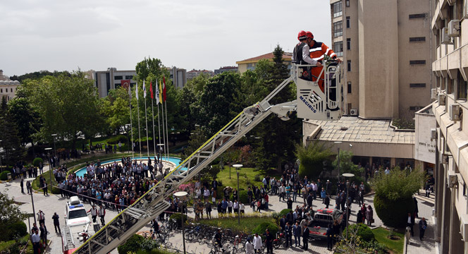 Büyükşehir'de Yangın Tatbikatı