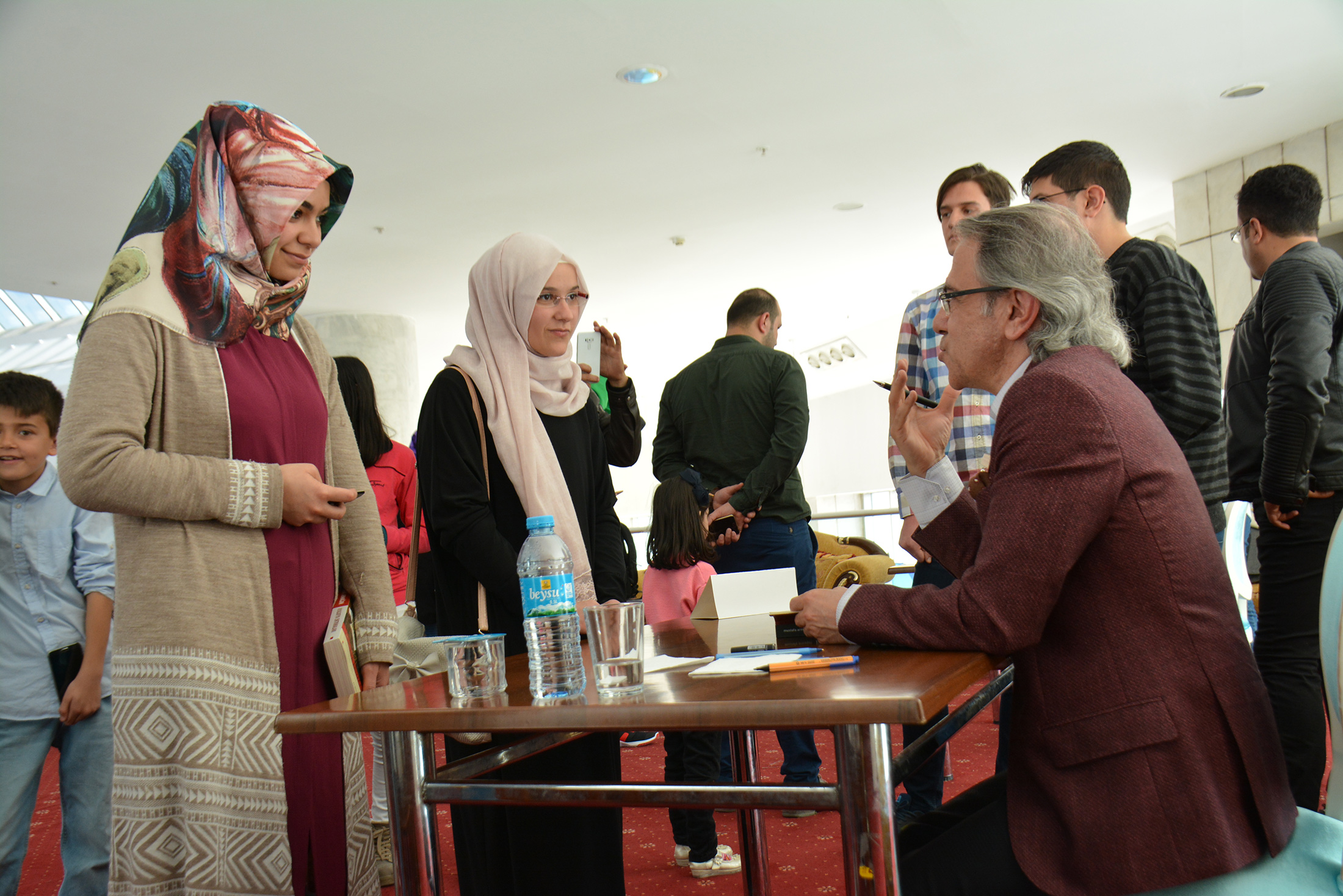 Ayasofya'yı Önce Kalbimizde Cami Olarak Açmamız Lazım