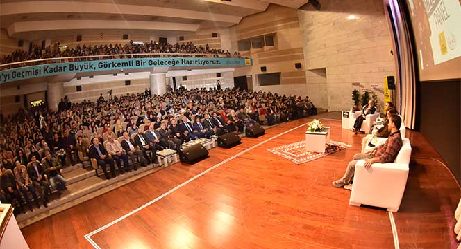 Bilge İnsan Aliya İzzetbegovic Anlatıldı
