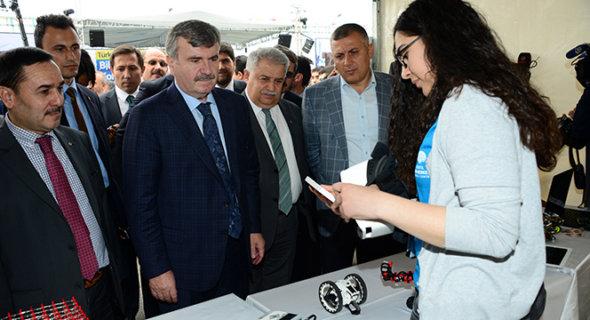 Konya Bilim Merkezi Geleceğin Bilim İnsanlarına Katkı Sağlıyor