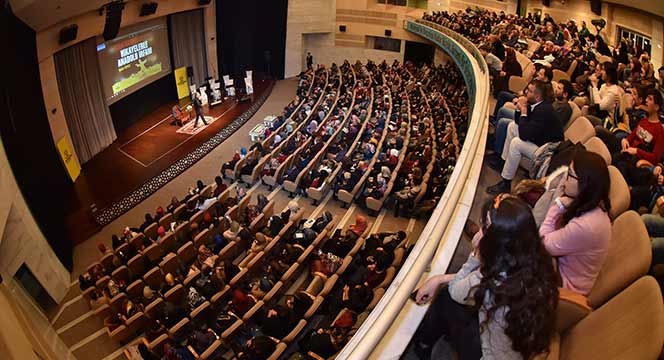 Şehir Konferanslarında 'Hikayelerle Anadolu İrfanı' Anlatıldı