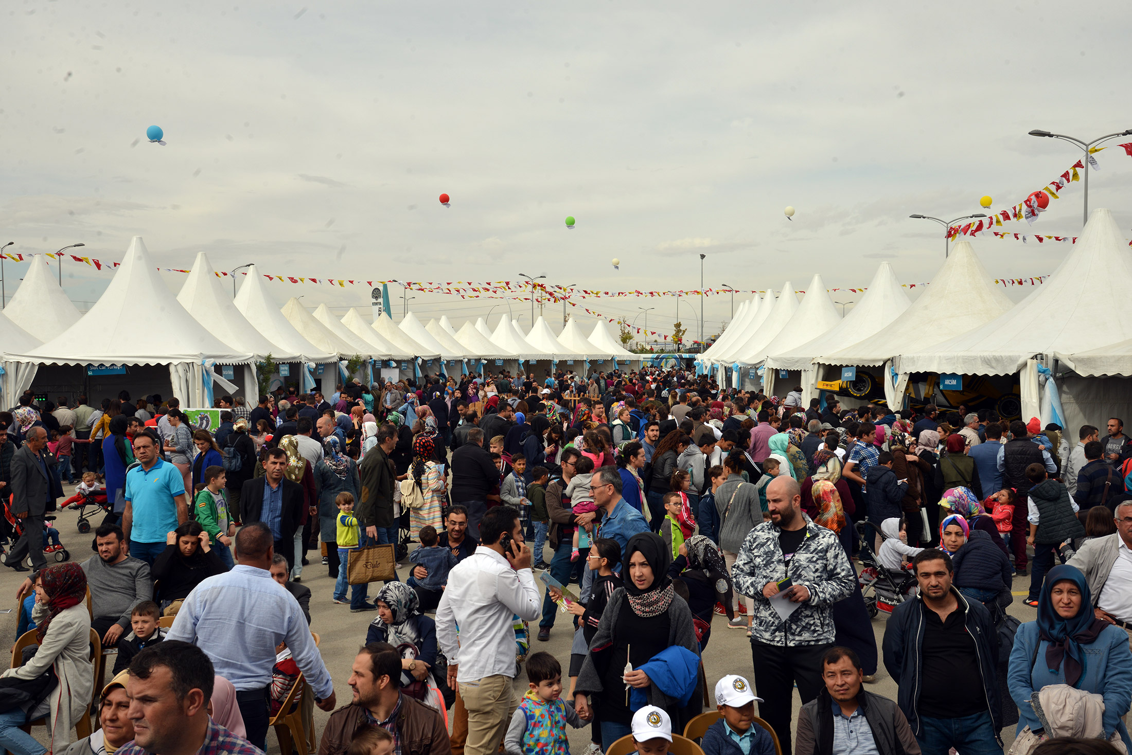 Konya Bilim Festivaline 100 Bin Ziyaretçi
