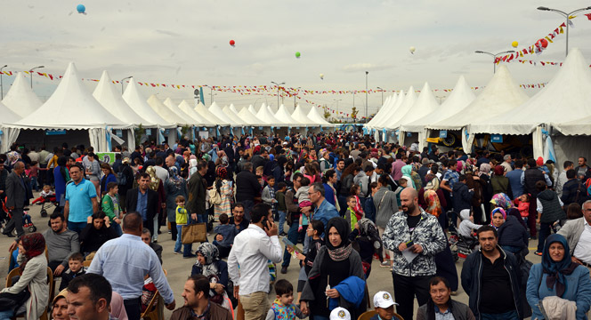 Konya Bilim Festivaline 100 Bin Ziyaretçi
