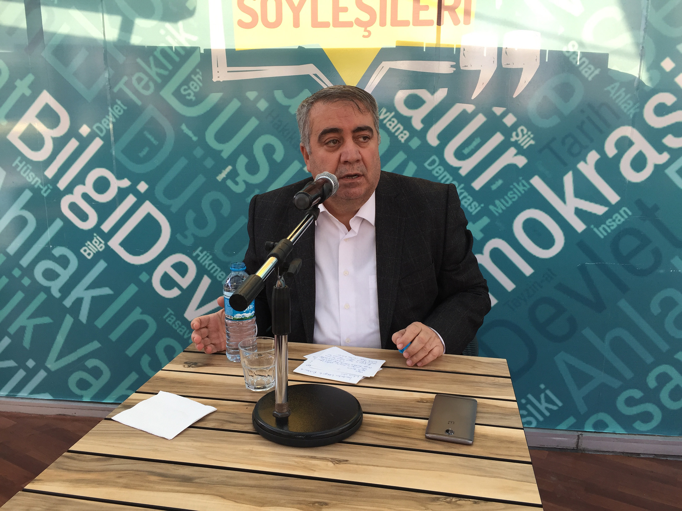 Gençlik Söyleşilerine Necdet Subaşı Konuk Oldu