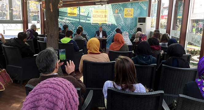 Gençlik Söyleşilerine Necdet Subaşı Konuk Oldu