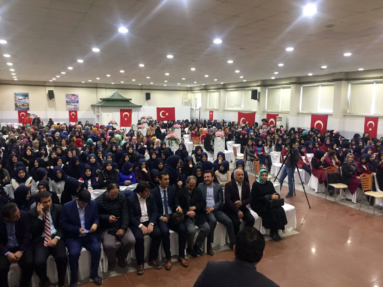 İlçelerde Duygu Dolu Çanakkale Türküleri Konseri