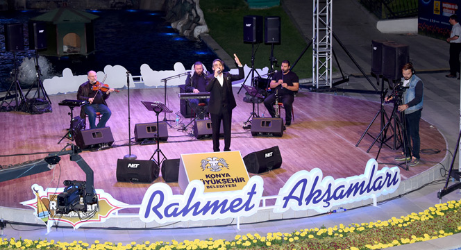 Rahmet Akşamlarına Eşref Ziya Konuk Oldu