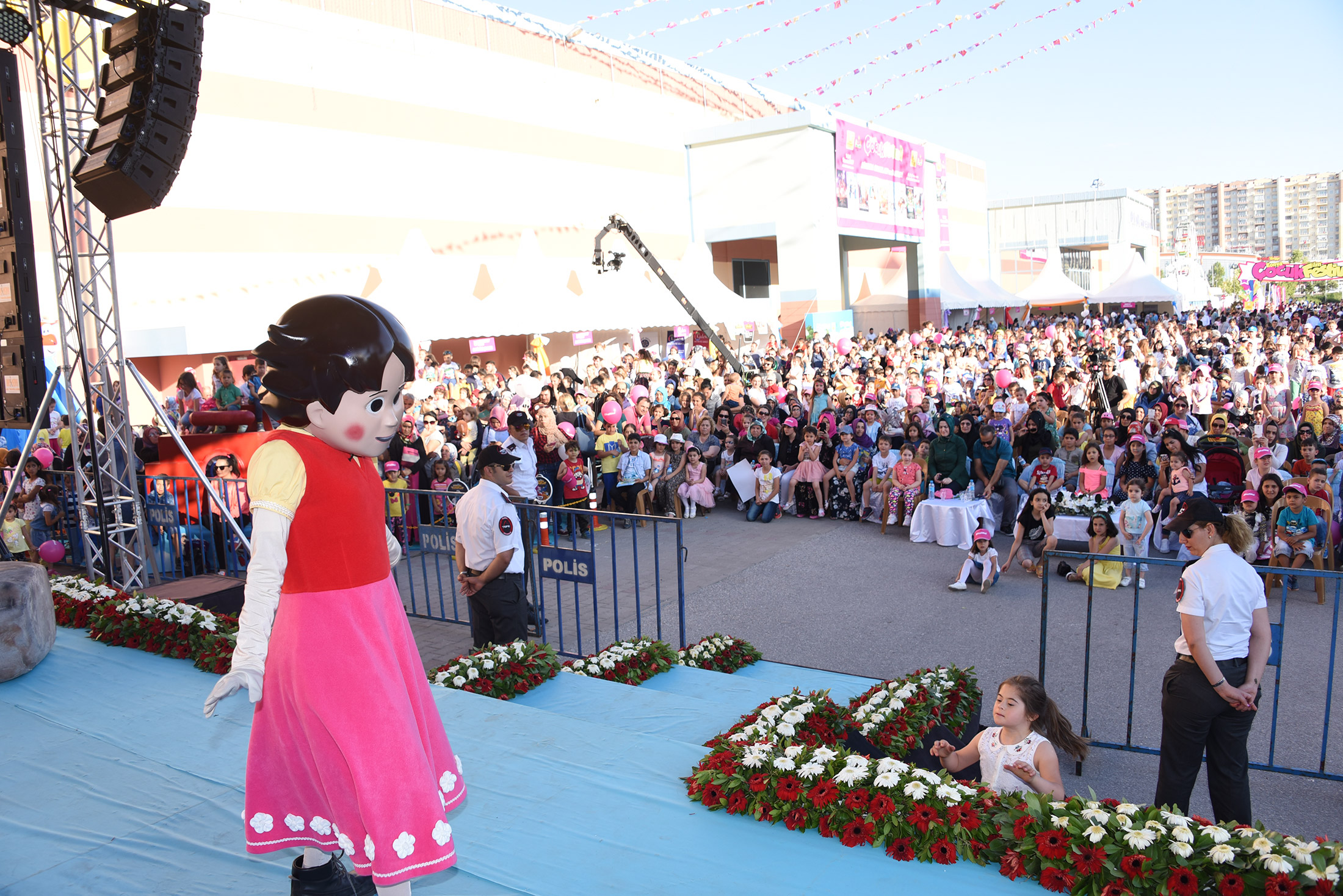 Başkan Akyürek Konya Çocuk Festivali'nde Çocuklarla Buluştu