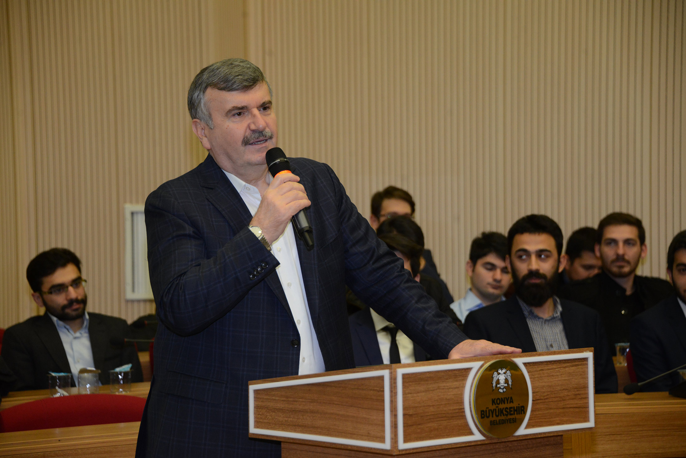Başkan Akyürek: Gençlik Meclisleri Mektep Vazifesi Görüyor