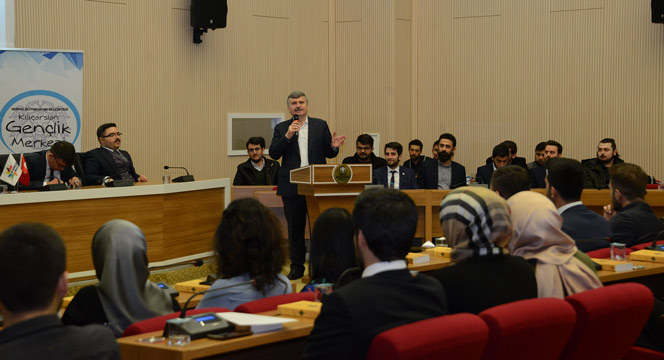Başkan Akyürek: Gençlik Meclisleri Mektep Vazifesi Görüyor