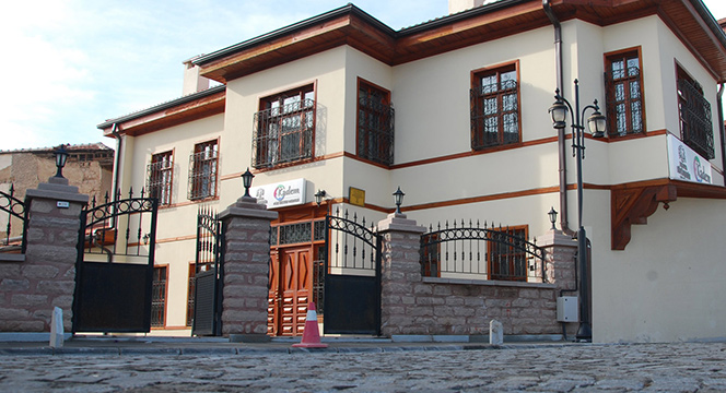 Aile Destek Merkezi İle Aile Yapısının Güçlenmesine Katkı Sağlıyoruz