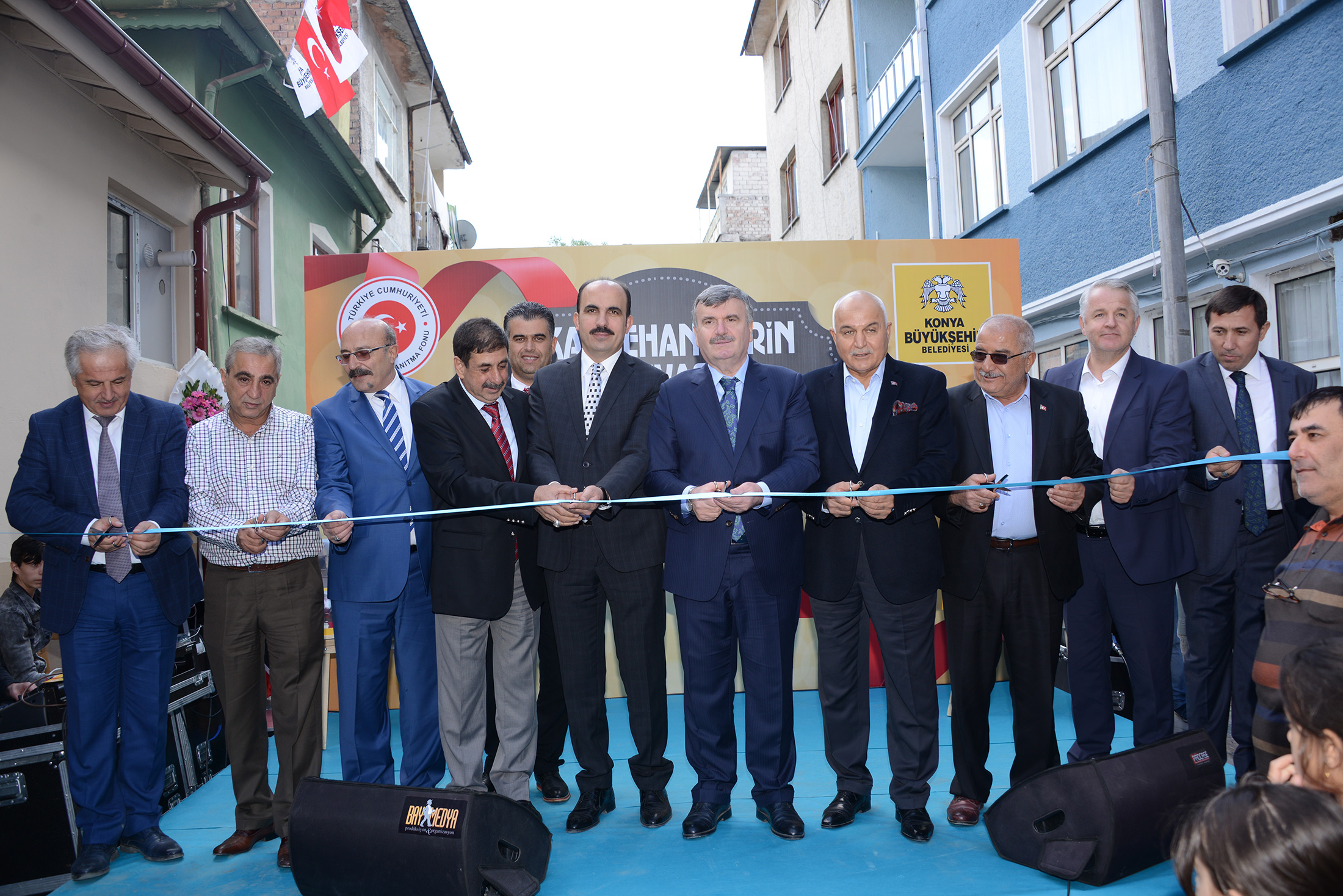 Büyükşehir'den Örnek Proje: Kahvehaneler Kıraathaneye Dönüşüyor