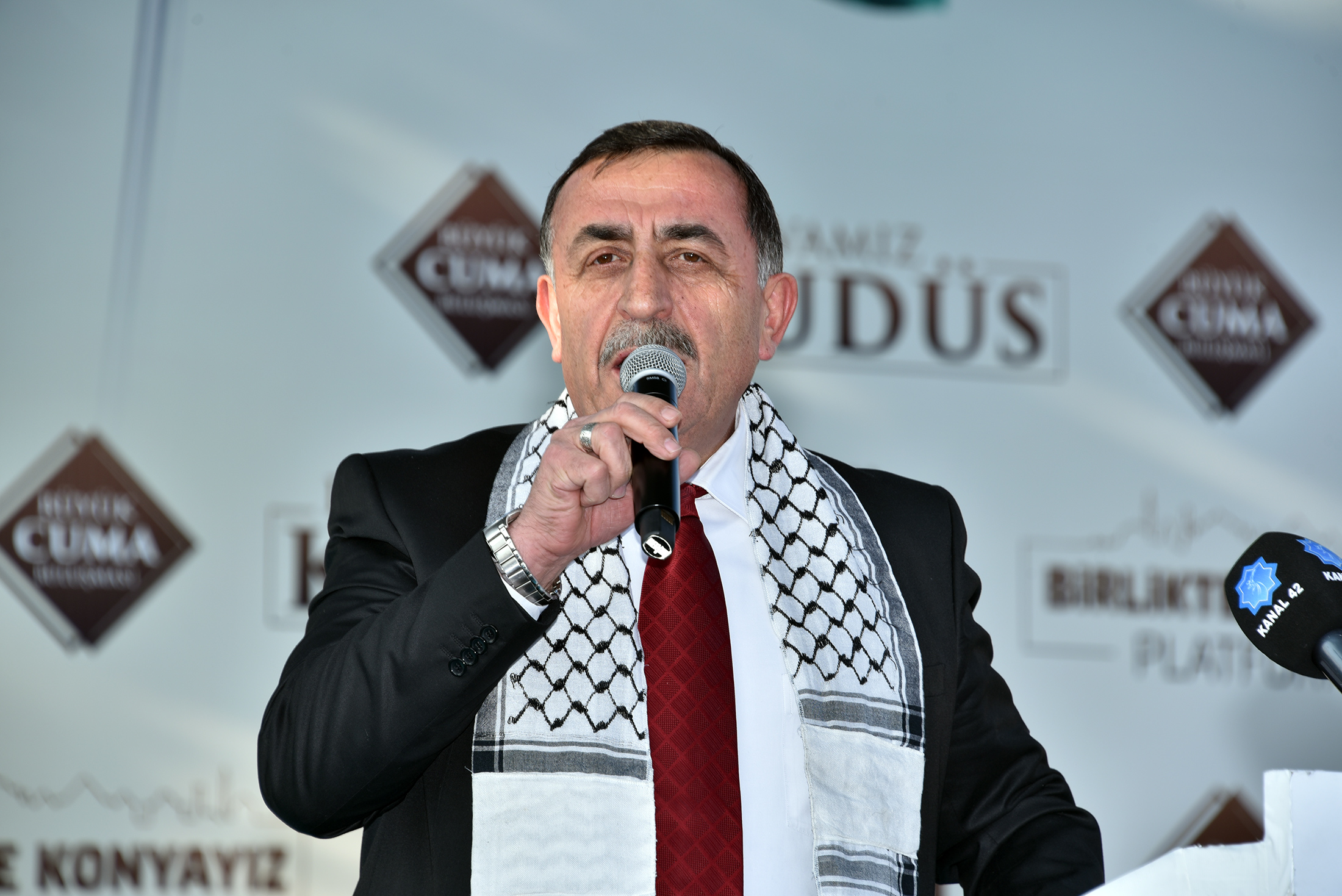 On Binlerce Konyalı 'Davamız Kudüs' Dedi