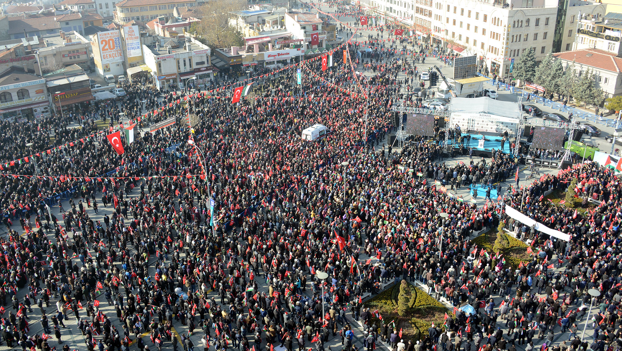 On Binlerce Konyalı 'Davamız Kudüs' Dedi