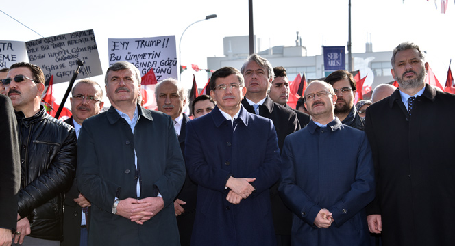 On Binlerce Konyalı 'Davamız Kudüs' Dedi