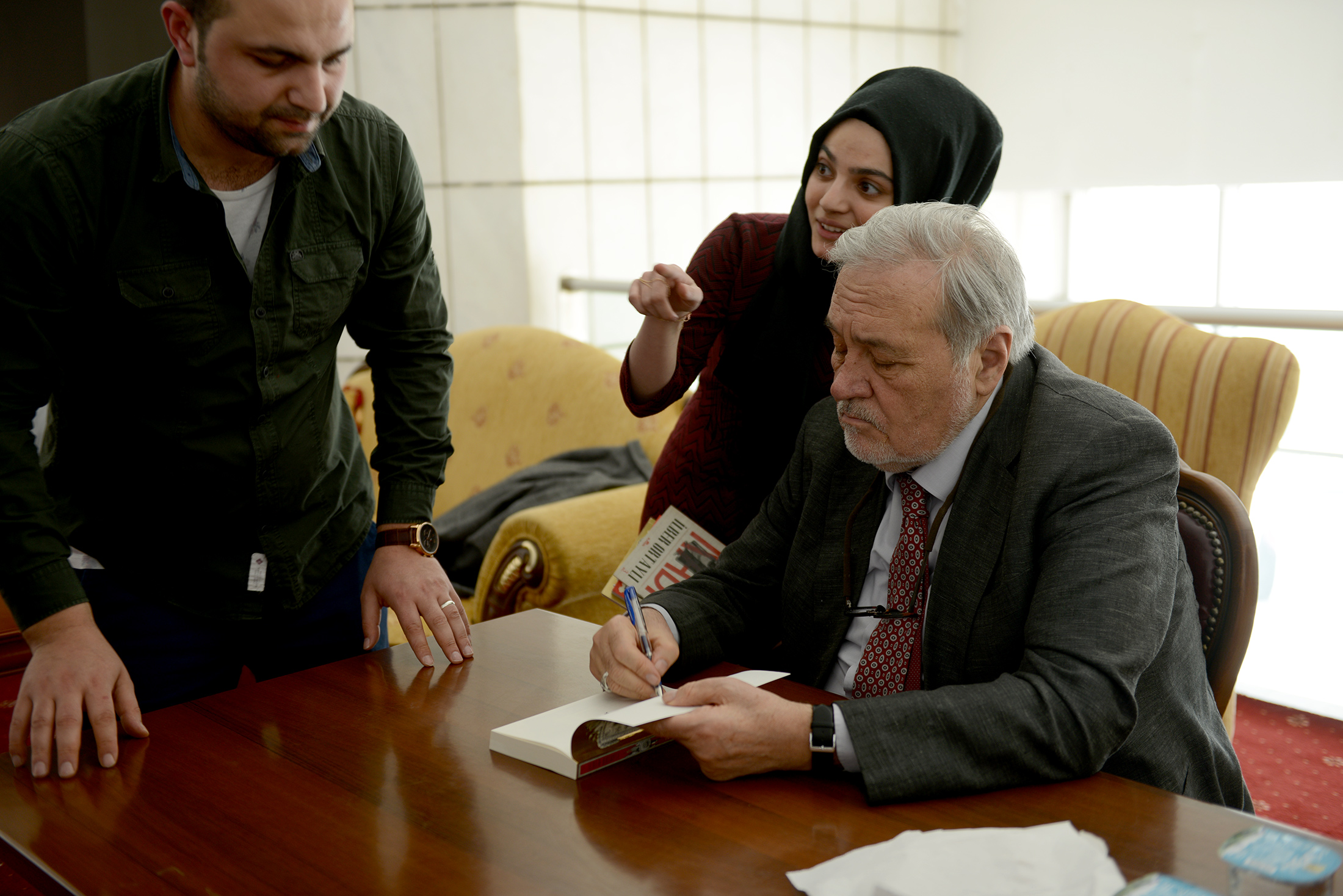 Başkan Akyürek Konya Kitap Günlerinde Yazarlarla Buluştu