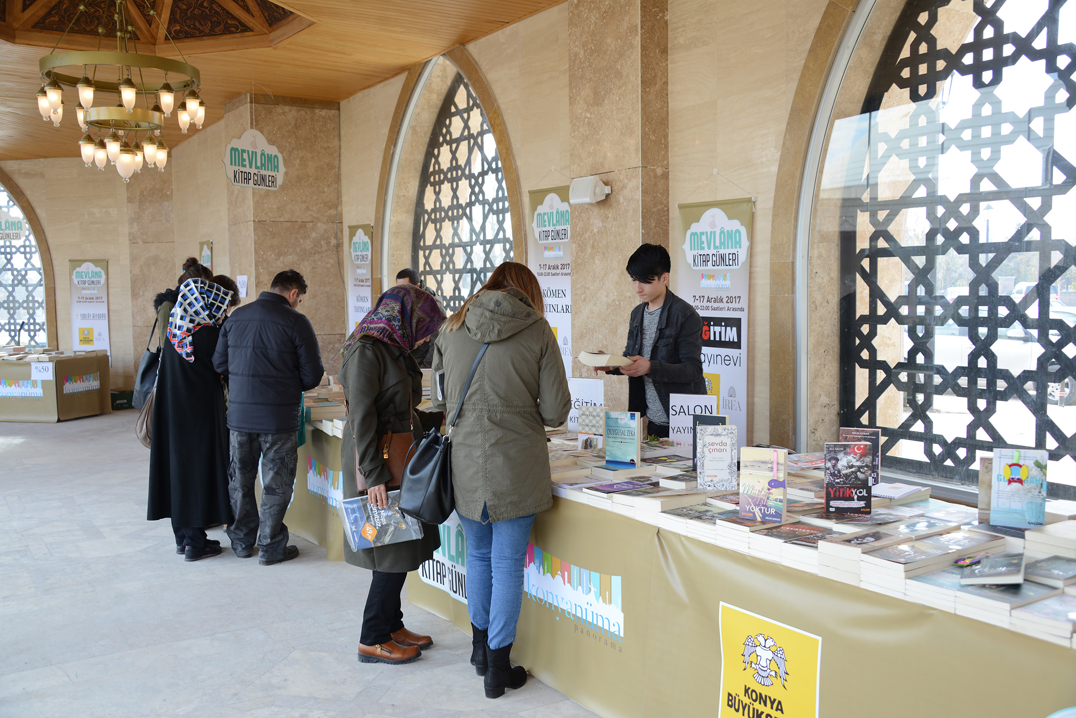Mevlana Kitap Günleri 17 Aralık'a Kadar İrfan Kültür Merkezi'nde