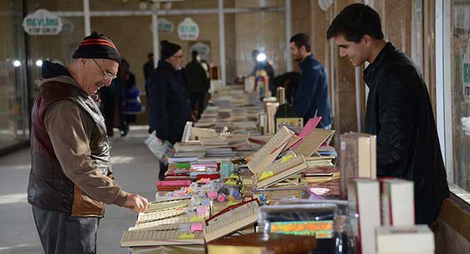 Mevlana Kitap Günleri 17 Aralık'a Kadar İrfan Kültür Merkezi'nde