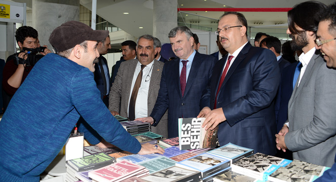 Konya Kitap Günleri Yoğun Bir Katılımla Açıldı