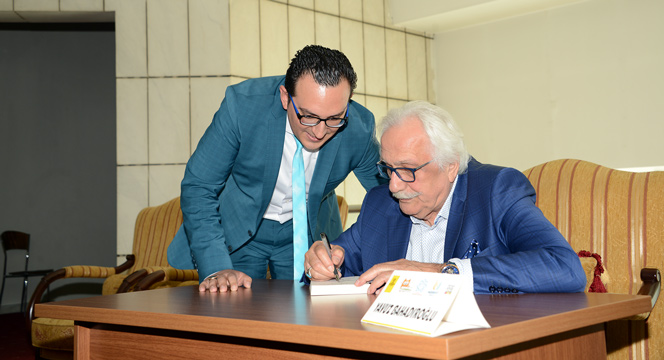 Konya'da 'Kitap' Gündem Oldu