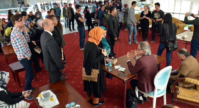 Konya'da 'Kitap' Gündem Oldu