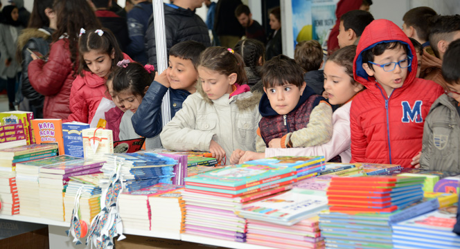 Konya'da 'Kitap' Gündem Oldu